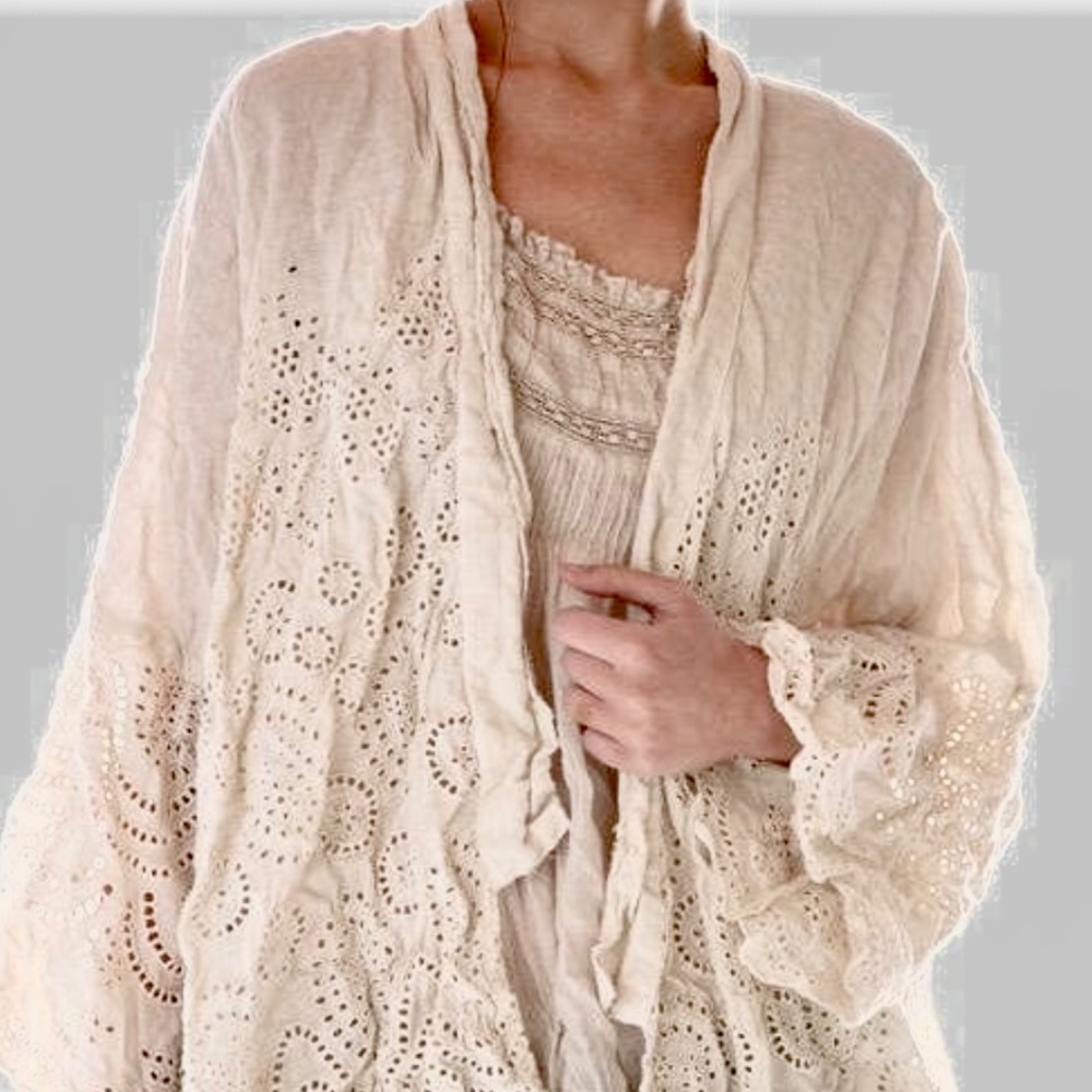 COPY - Romantic Vintage Eyelet Kimono